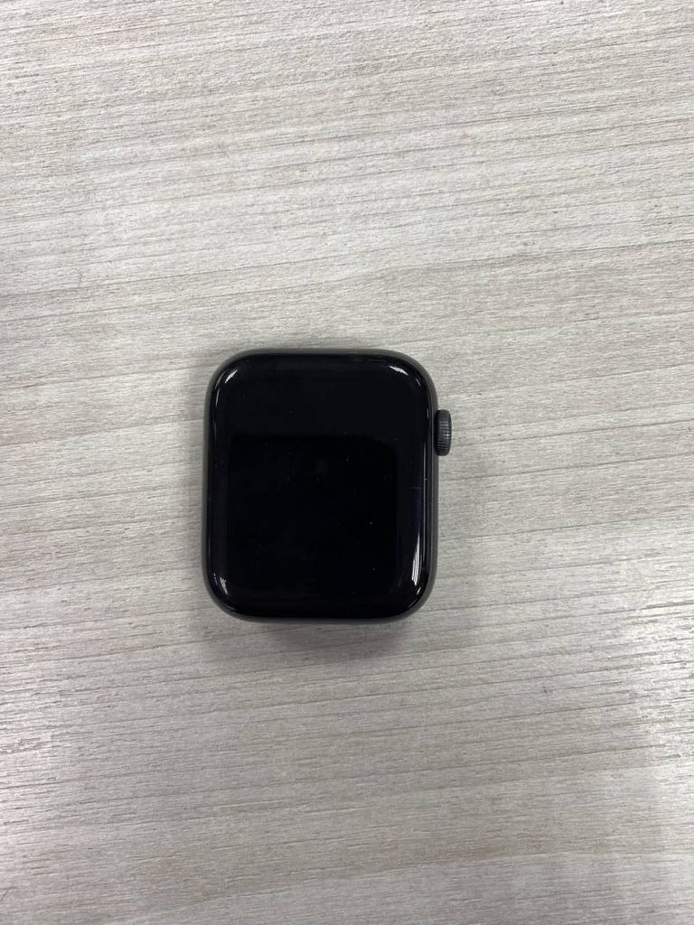 Apple watch se gps 44mm a2352