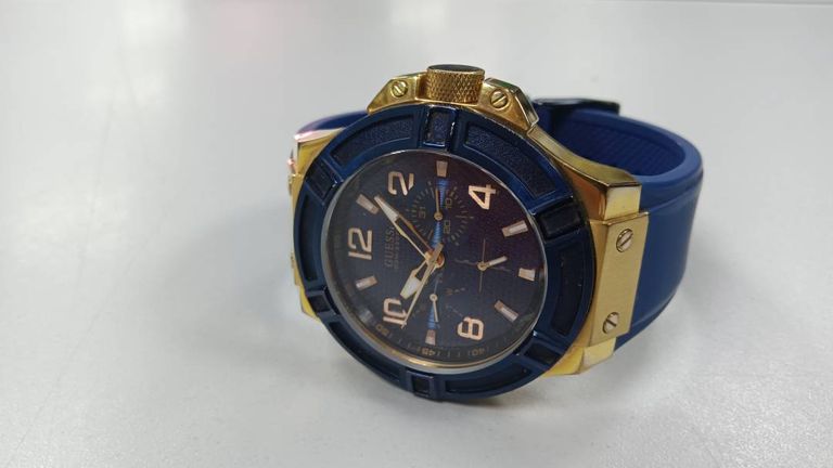 Guess W0247G3