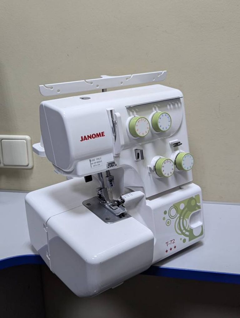 Janome T-72