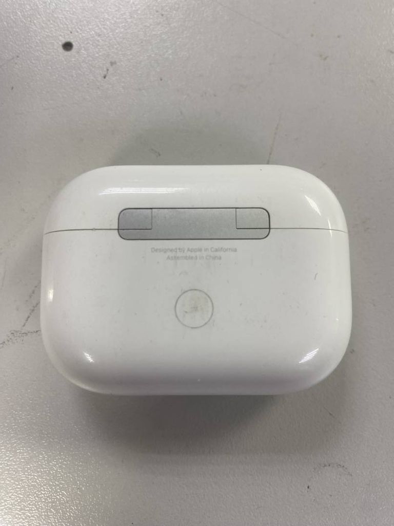 Apple AirPods Pro 2nd generation (MQD83)