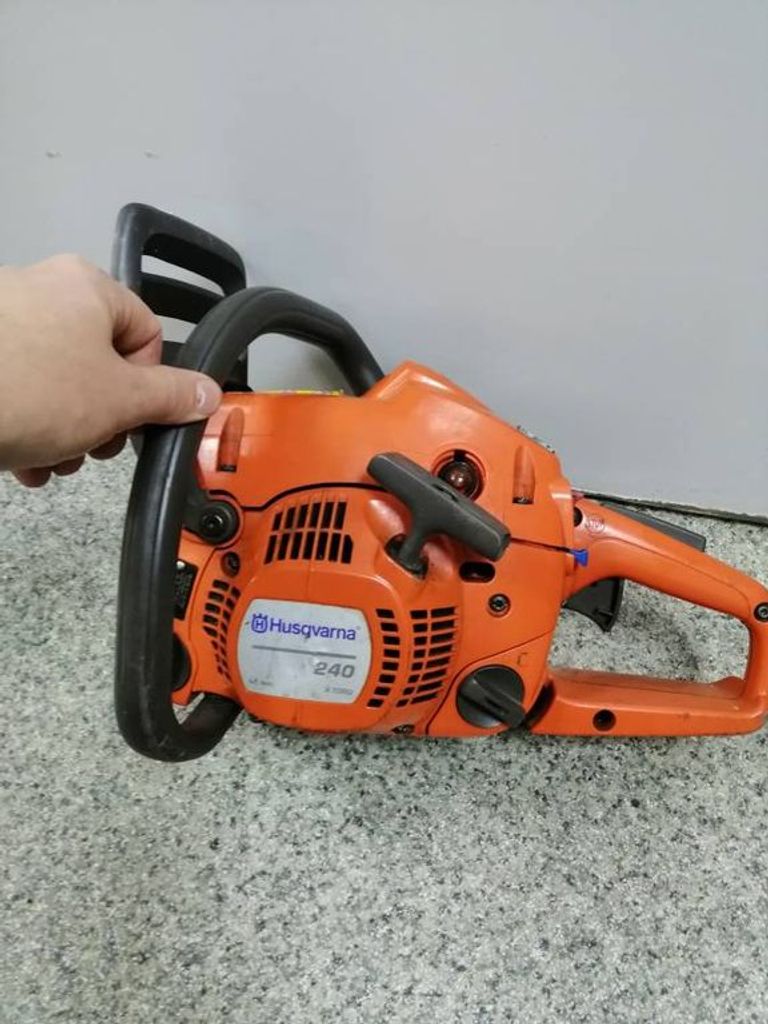 Купить Husqvarna 240 Б/У