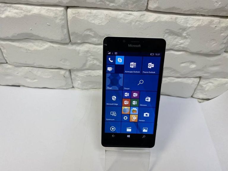 Microsoft lumia 950