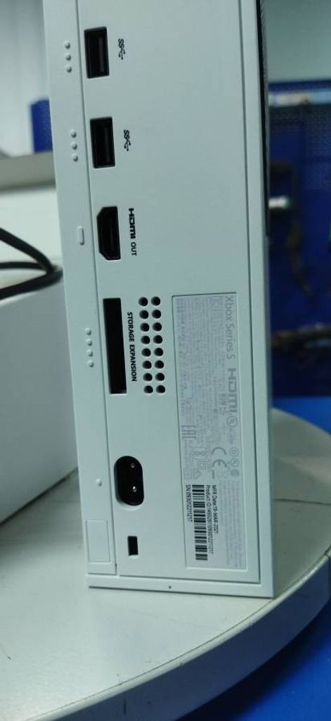 Microsoft xbox series s 512gb Код:01-200446713. Зображення 5