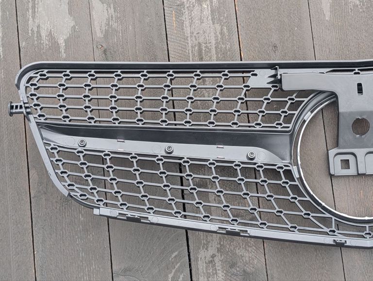 Решітка радіатора Mercedes W204 (07-14) тюнінг стиль AMG Diamond, (срібло) Нова.  Код:null. Изображение 7