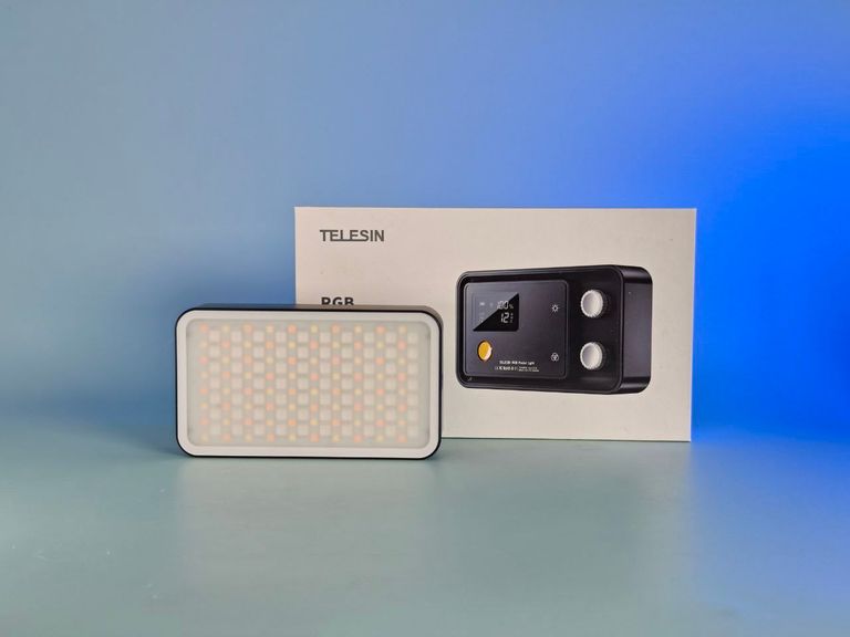 Відеосвітло RGB CRI 97+ 2500-8500К 12 Вт Telesin TE-RGB-001. Новий. 
