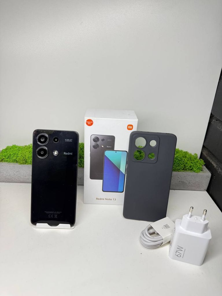 Купити Xiaomi Redmi Note 13 4G 8/256GB Midnight Black Б/У