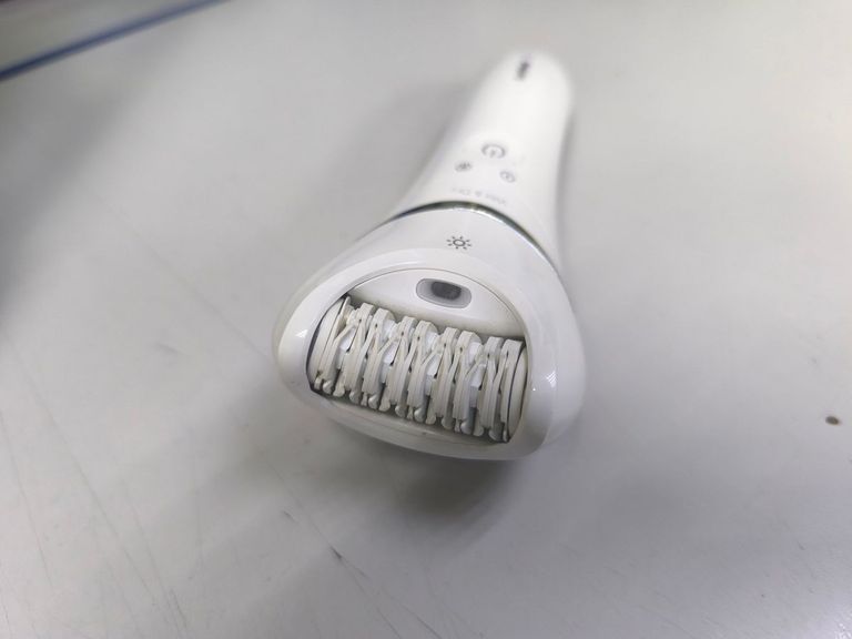 Дешево Philips bre710 з ломбарду