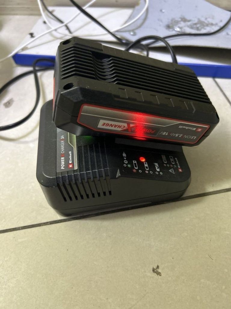 Дешиво Einhell tc-sy 18/60 li с ломбарда