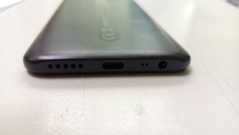 Распродажа Xiaomi Redmi 8A 2/32GB Black, продавец Техноскарб