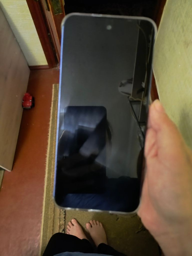 Оголошення Infinix Smart 10 Plus 4/128GB Titanium Silver Б/У