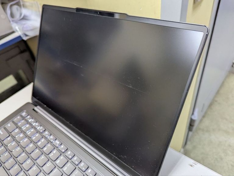 Lenovo yoga pro 7 14,5/процесор: amd ryzen 7 7840hs/3,8 ггц/озп: 32 гб/ssd: 1000гб/radeon 780m Код:01-200743668. Изображение 8