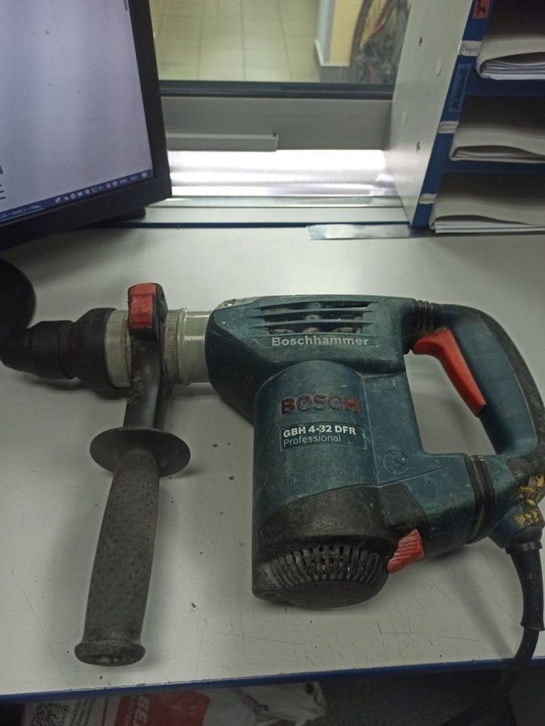 Оголошення Bosch GBH 4-32 DFR (0611332100) Б/У
