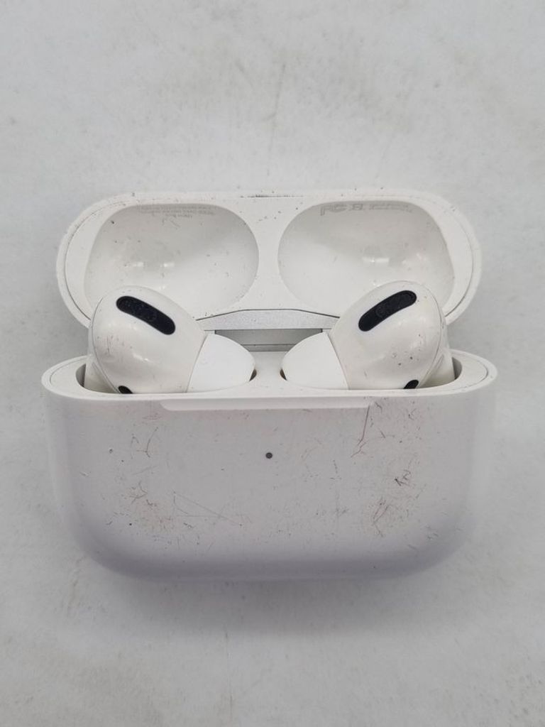Купить Apple AirPods Pro (MWP22) Б/У