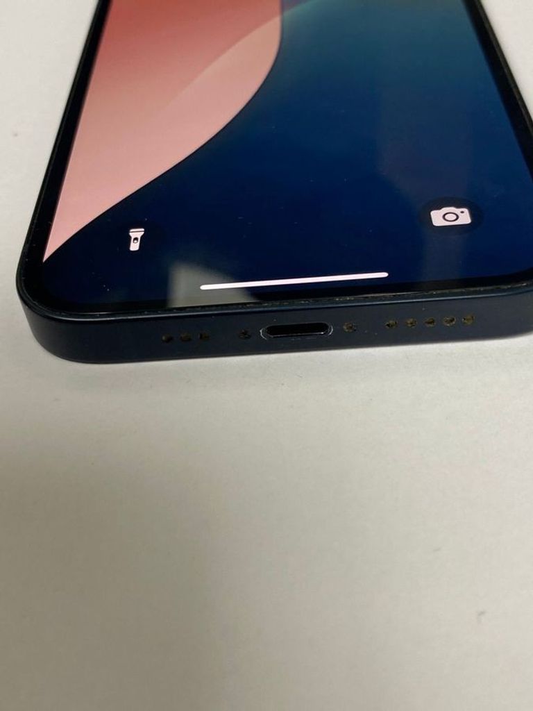 Дешево Apple iPhone 13 128GB Blue (MLPK3) з ломбарду