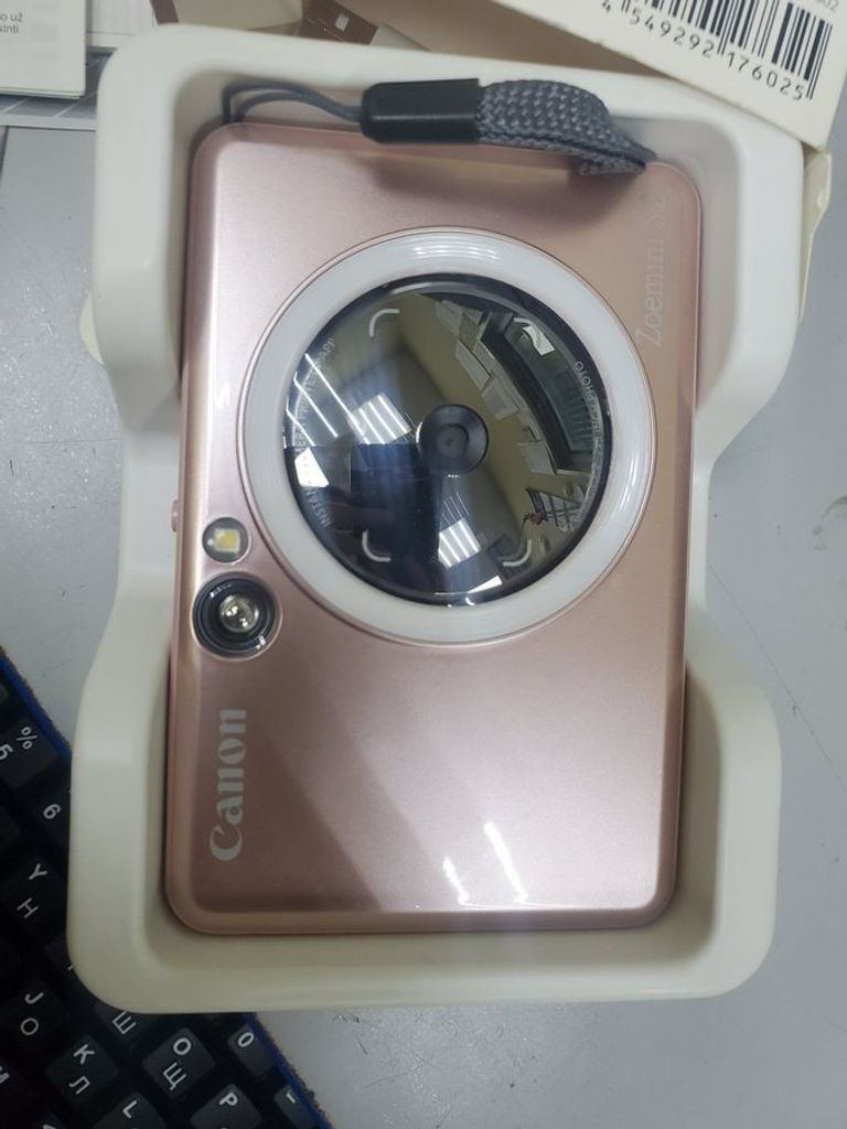 Дешево Canon zoemini s2 zv223 з ломбарду