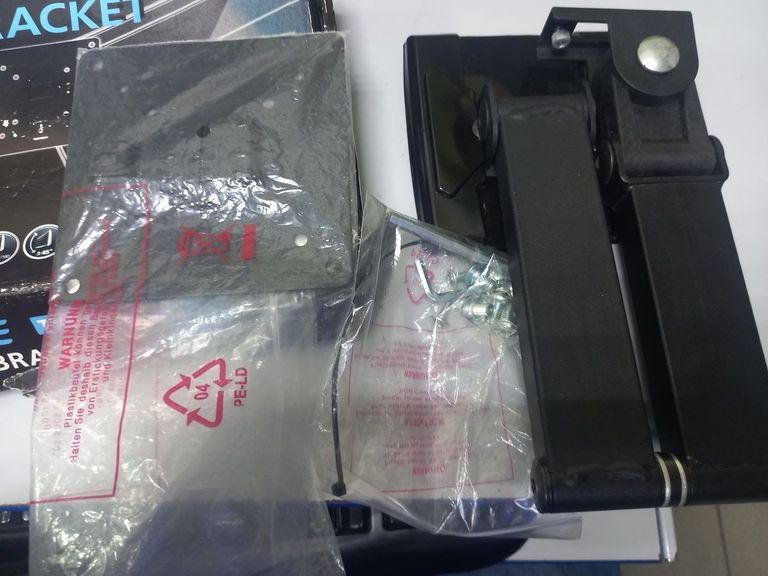 Дешево Wall Bracket eagle tv22 з ломбарду