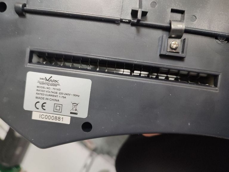 Дешиво Shredmark 701xd с ломбарда