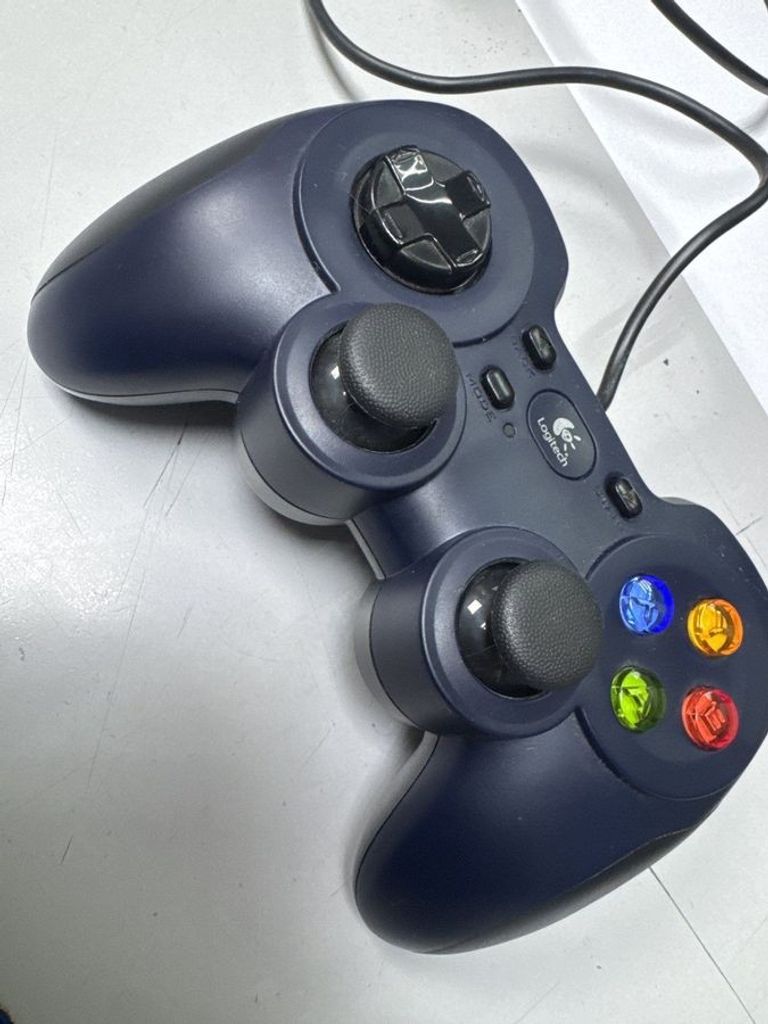 Объявление Logitech Gamepad F310 Б/У