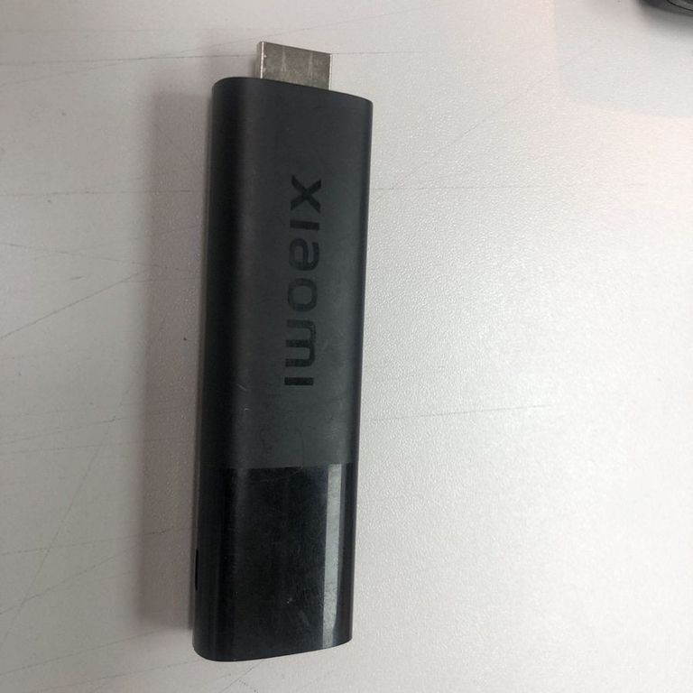 Дешиво Xiaomi mi tv stick 4k/mdz-27-aa с ломбарда