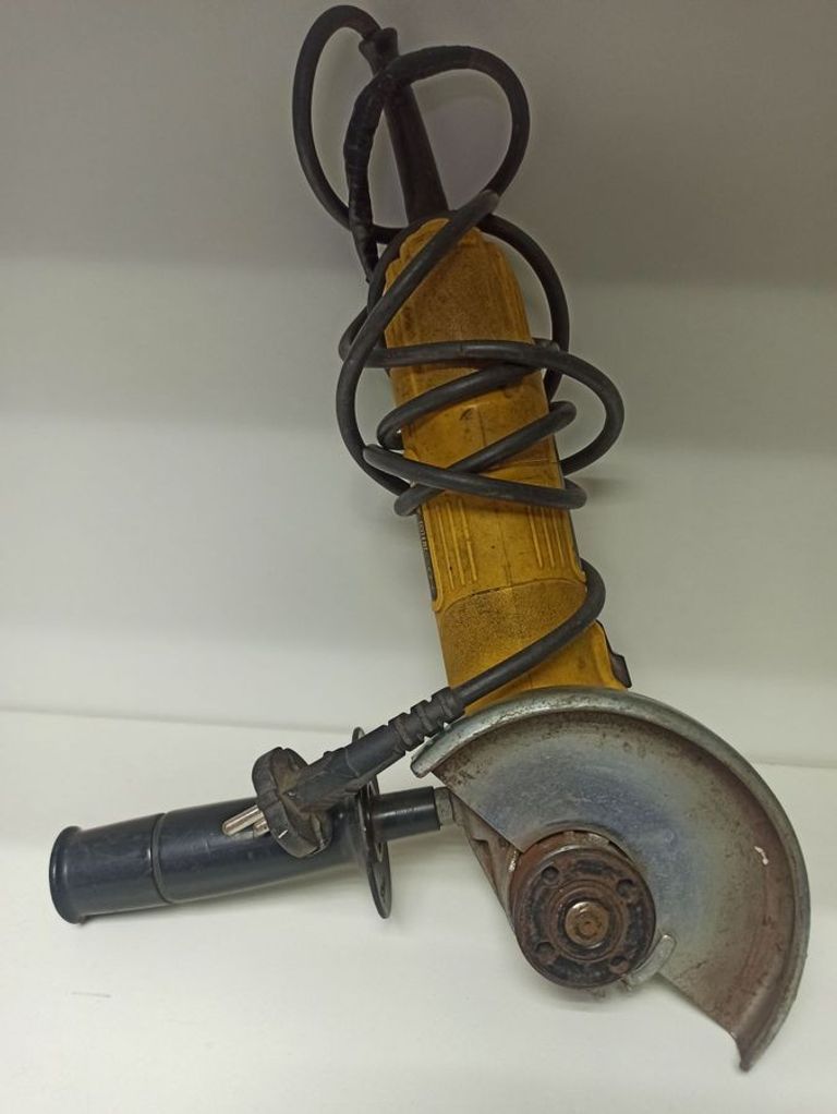 Купити DeWALT DWE4051 Б/У