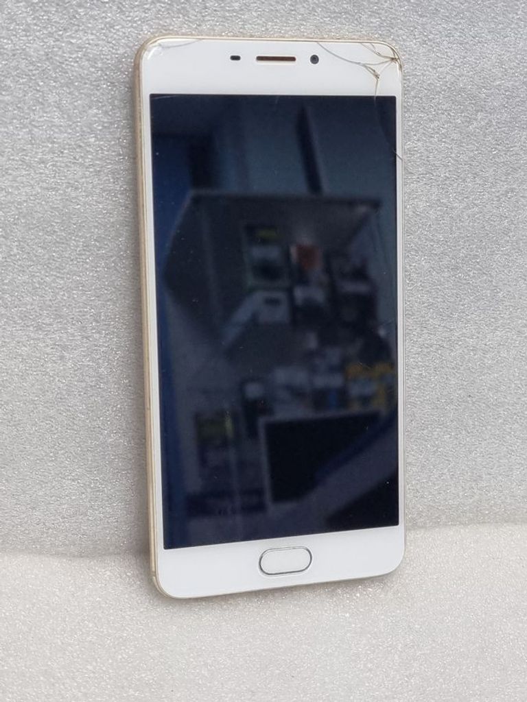 Оголошення Meizu m5 note 2/16gb Б/У