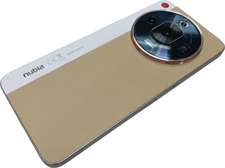 Дешиво Zte Nubia Focus Pro 8/256GB Black с ломбарда