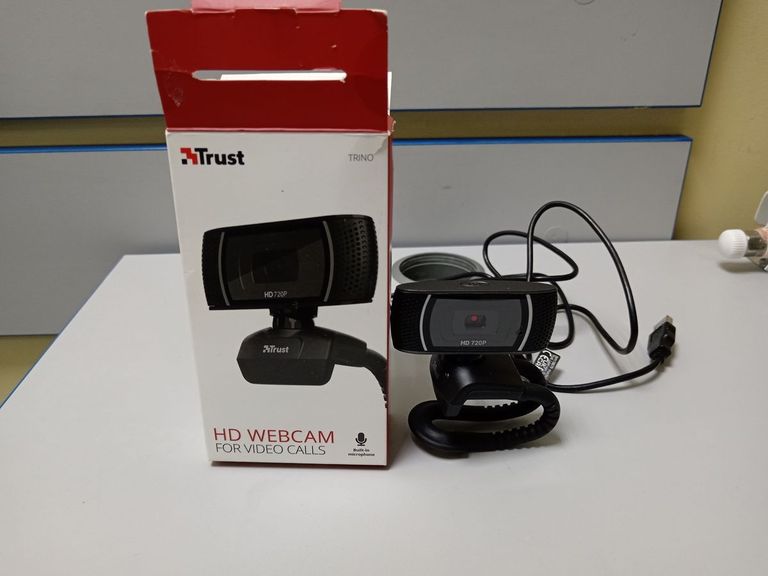 Купити Trust trino hd (18679) Б/У