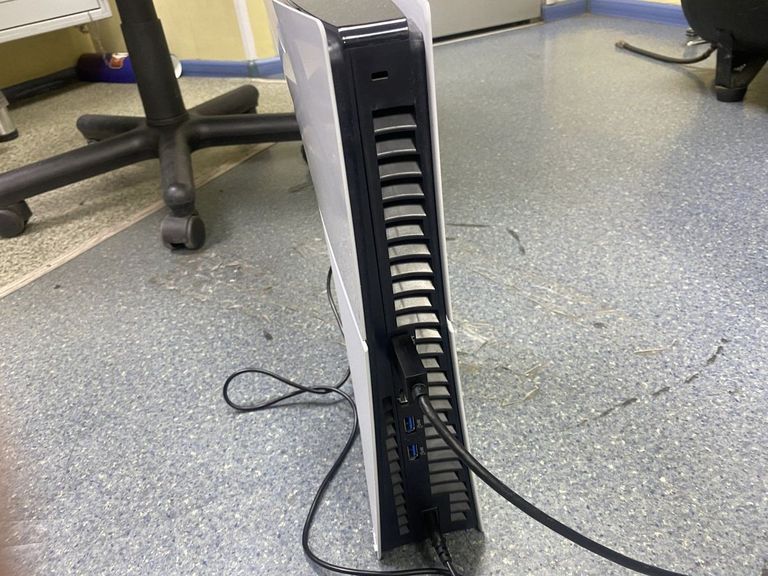 Объявление Sony playstation 5 slim 1 tb Б/У