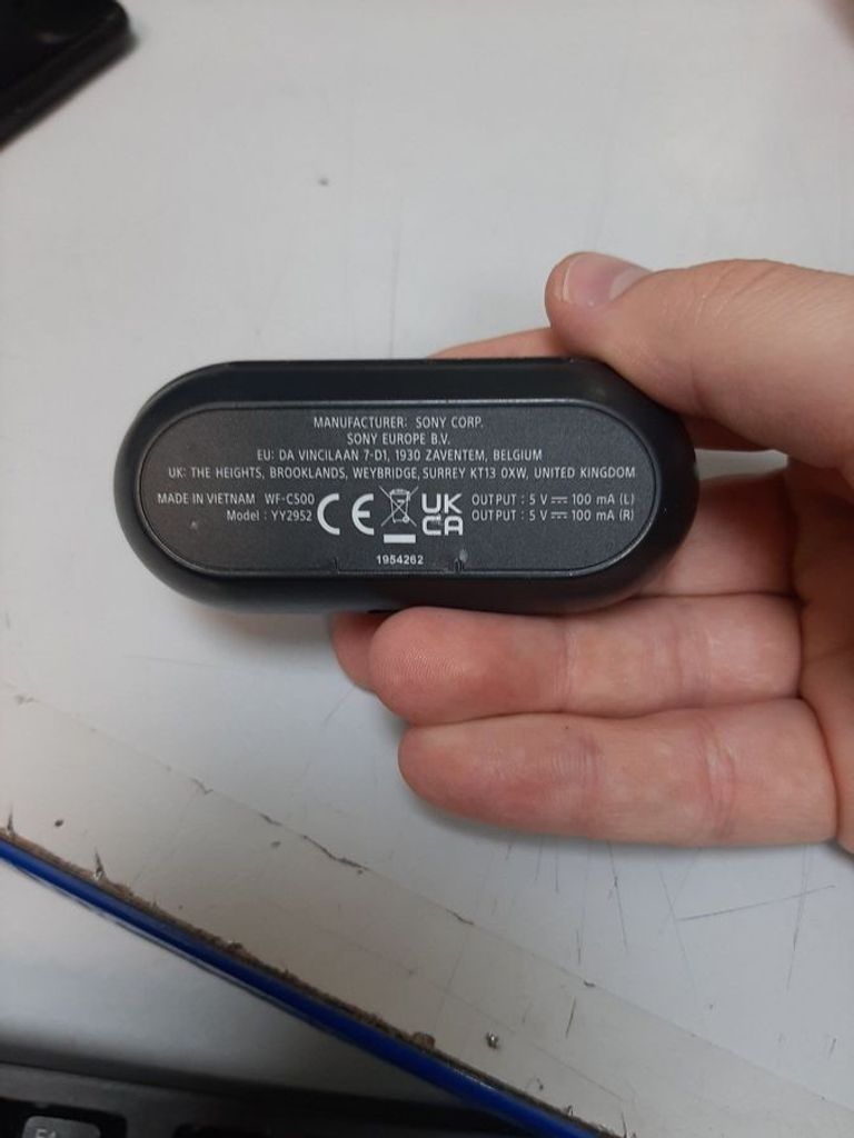 Дешиво Sony wf-c500 с ломбарда