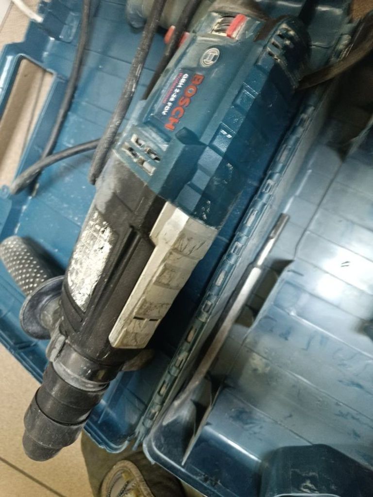 Дешево Bosch (Копія) gbh 2-28 dfv з ломбарду