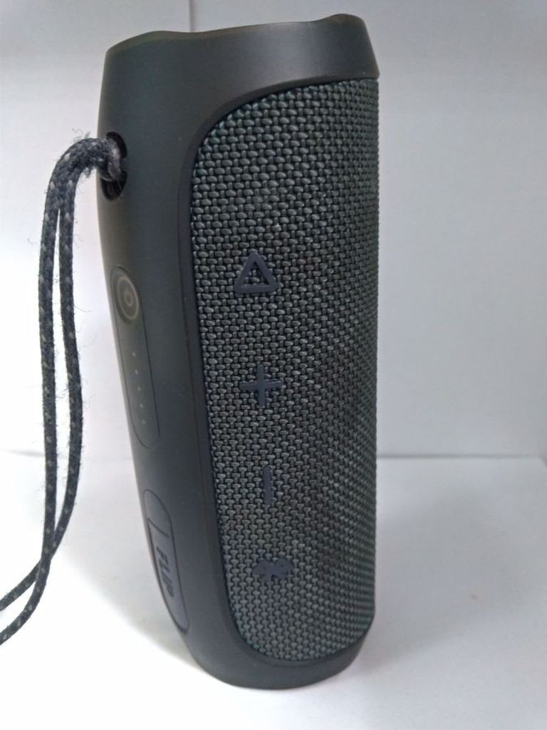 Дешево Jbl flip essential 2 з ломбарду