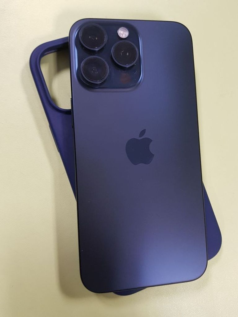 Купить Apple iphone 15 pro max 256gb Б/У