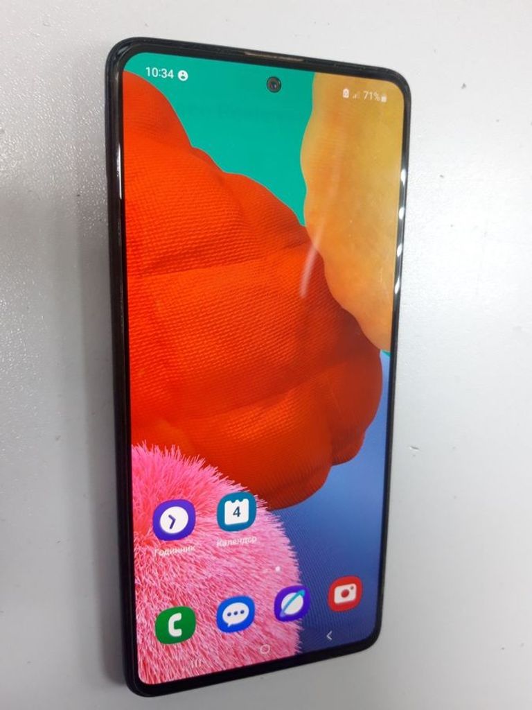 Оголошення Samsung a515f galaxy a51 4/64gb Б/У