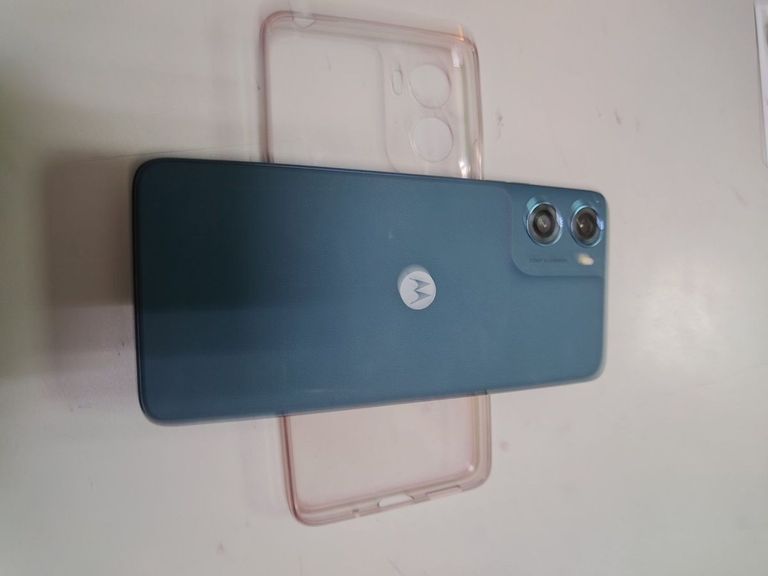 Объявление Motorola moto g06 power 4/256gb Б/У