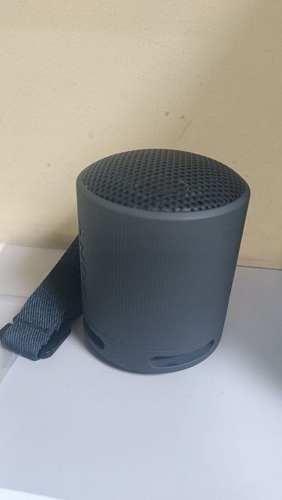 Купить Sony srs-xb100 Б/У