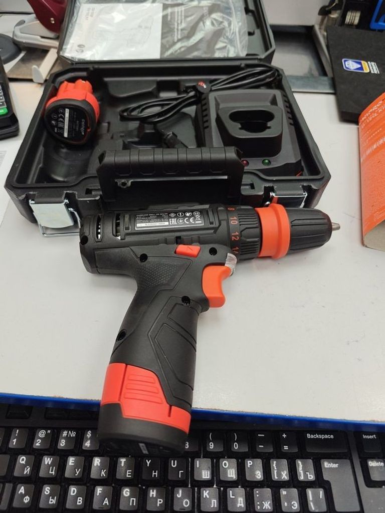 Дешево Dnipro-M cd-12q + 2 акб + зп з ломбарду