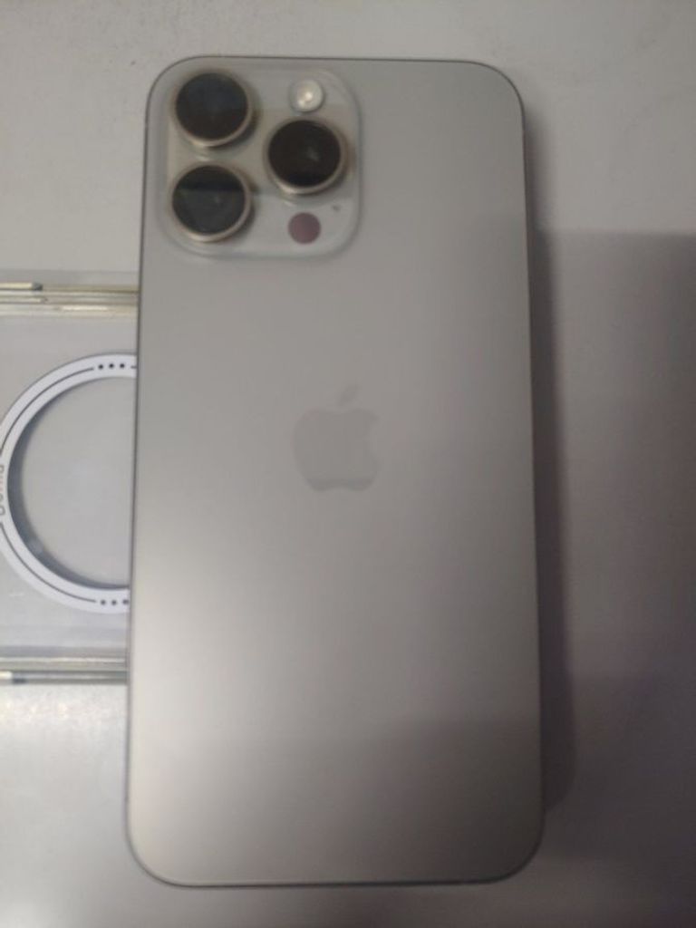 Розпродаж Apple iphone 15 pro max 256gb, продавець Техноскарб