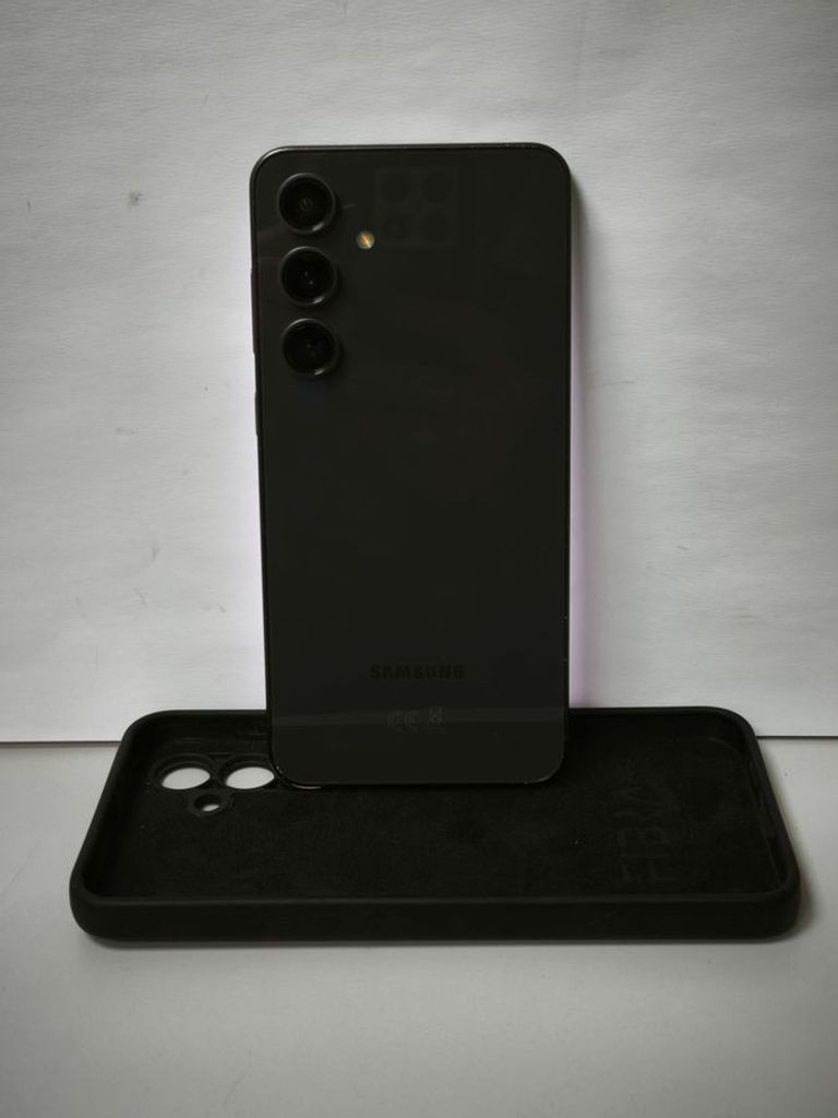 Купити Samsung galaxy s24 fe 8/256gb Б/У