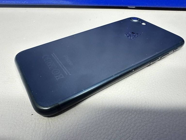 Apple iphone 7 32gb Код:01-200862707. Зображення 6