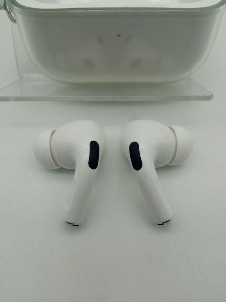 Оголошення Apple airpods pro 2nd generation with magsafe charging case usb-c Б/У