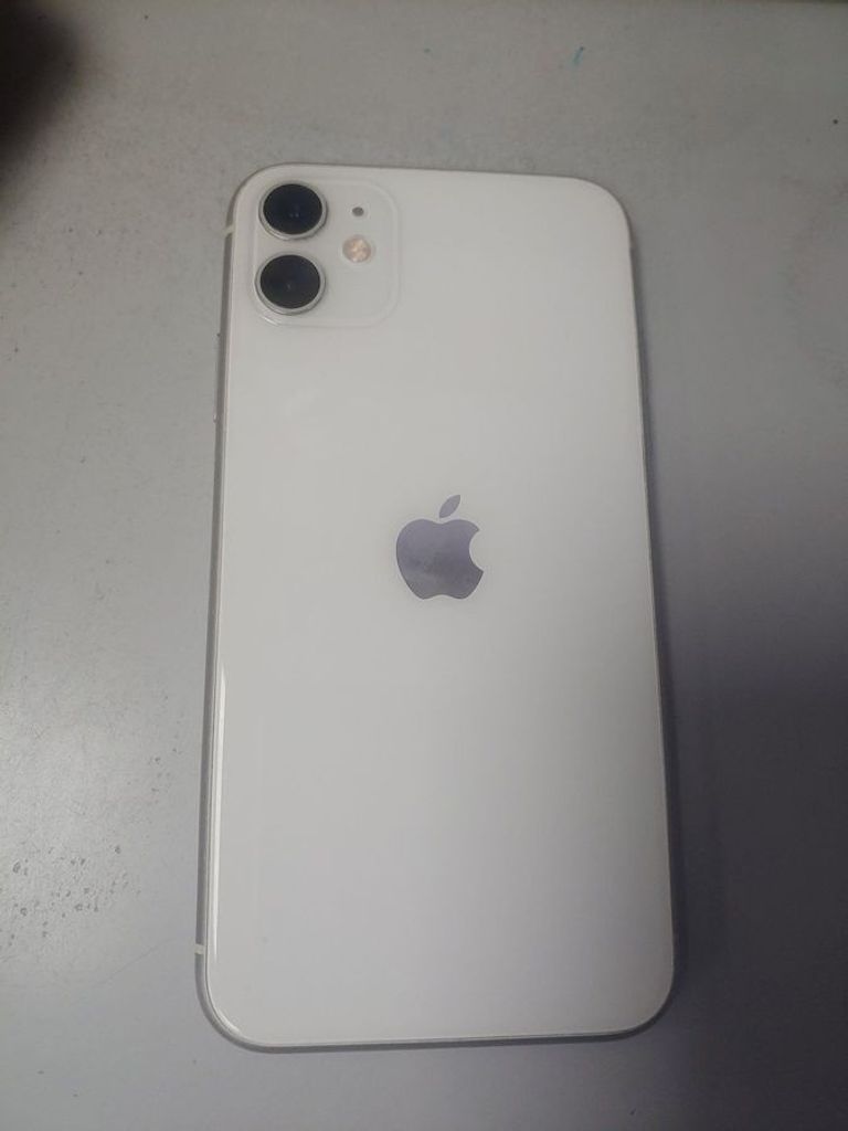 Дешиво Apple iphone 11 64gb с ломбарда