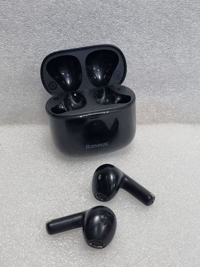 Оголошення Baseus bowie e3 Б/У