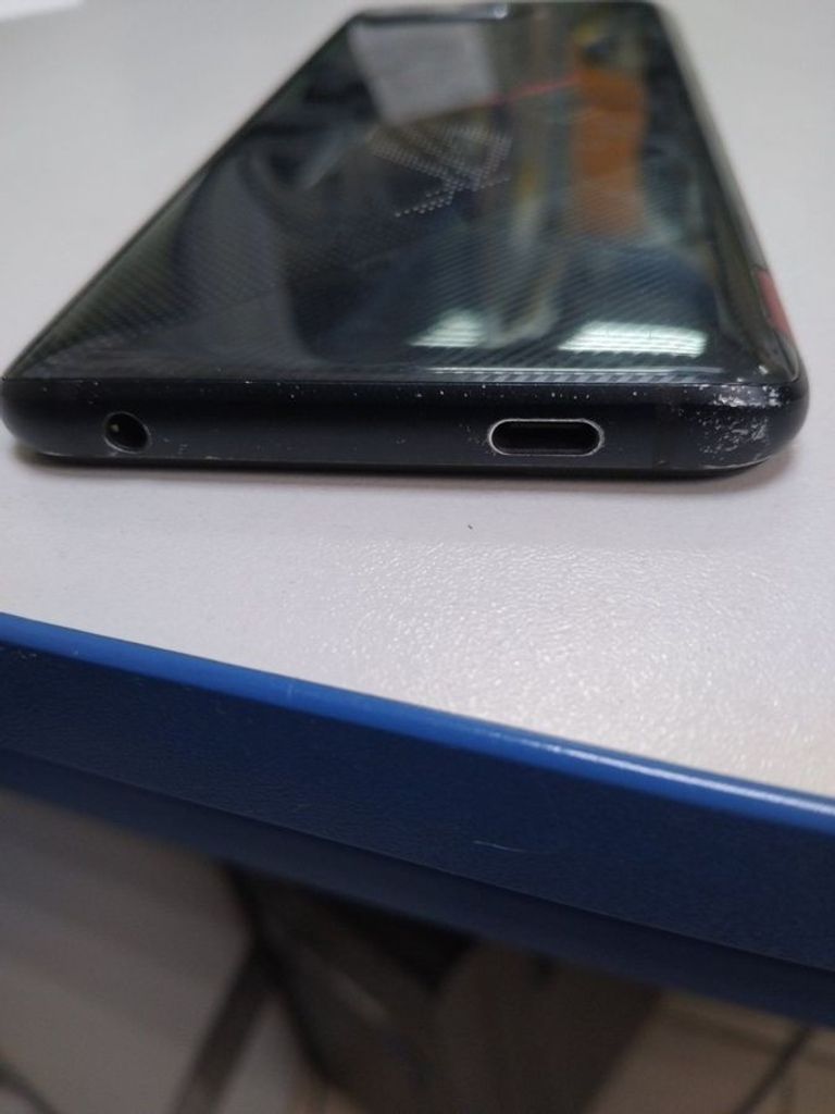 Розпродаж Asus rog phone 5 12/128gb, продавець Техноскарб