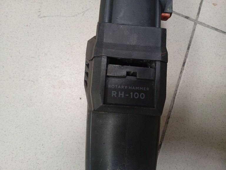 Дешево Dnipro-M rh-100 з ломбарду