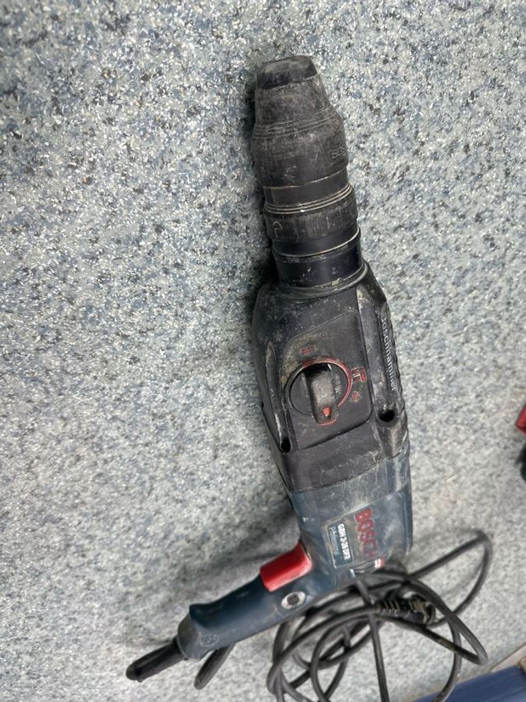 Дешево Bosch gbh 2-26 dfr з ломбарду