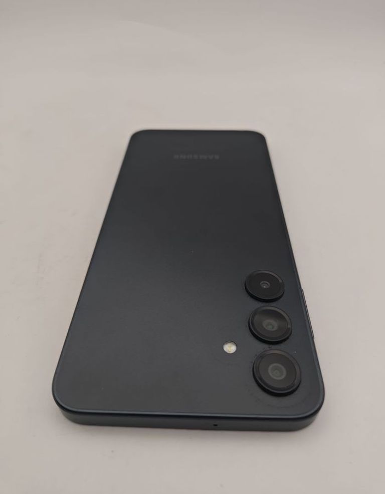 Розпродаж Samsung galaxy a16 4/128gb, продавець Техноскарб