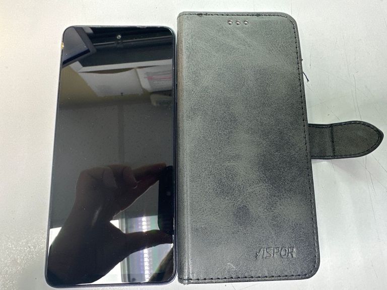 Купити Tecno spark go 2024 bg6m 2/64gb Б/У