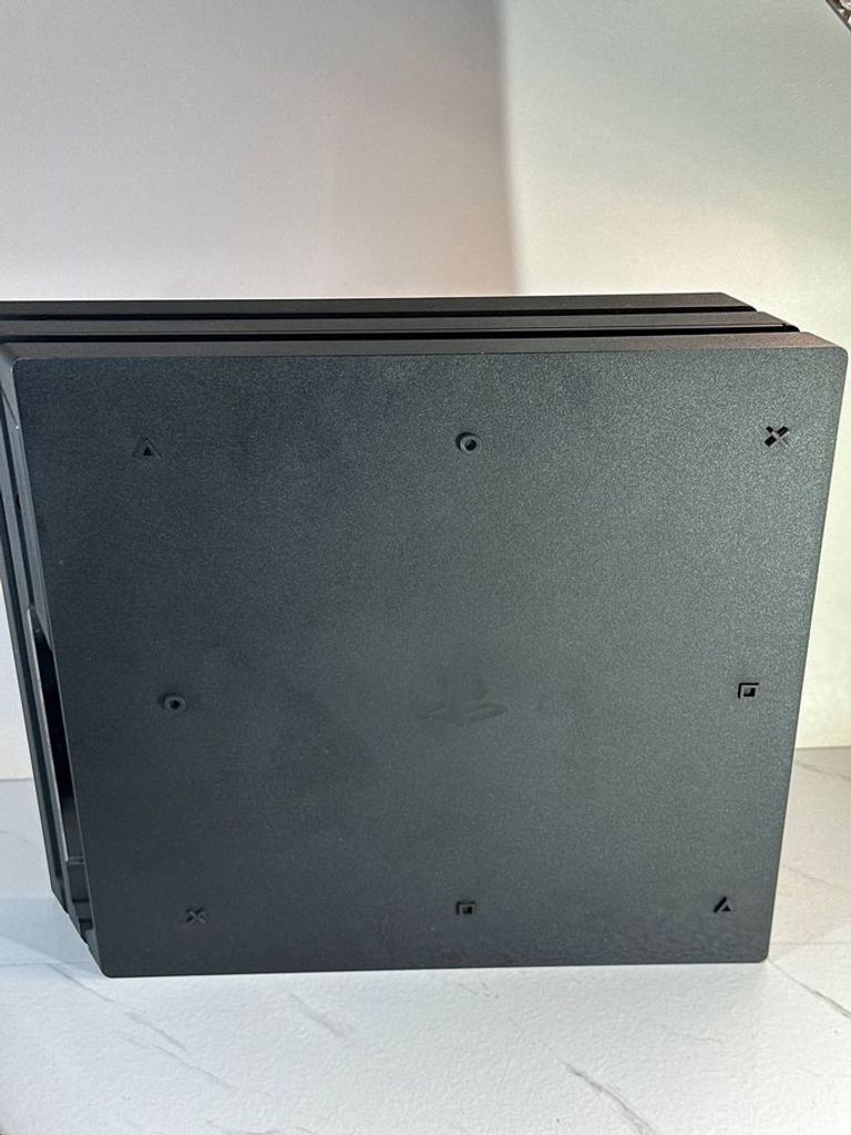 Sony playstation 4 pro 1tb Код:01-200907920. Изображение 5