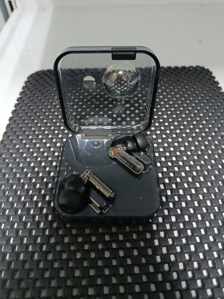 Купити Nothing ear 1 Б/У