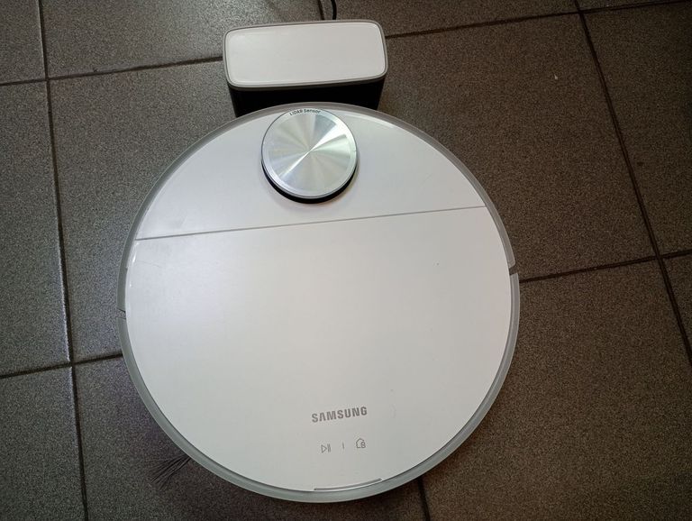 Купить Samsung Jet Bot VR30T80313W Б/У